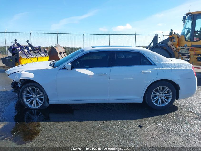 2015 Chrysler 300 Limited VIN: 2C3CCAAG9FH828529 Lot: 12434761