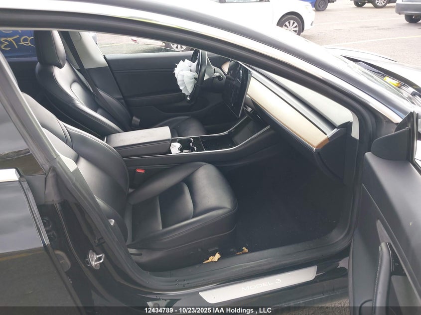 5YJ3E1EA8JF027343 2018 TESLA MODEL 3 photo no. 5