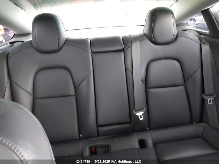 2018 Tesla Model 3 Long Range/Mid Range VIN: 5YJ3E1EA8JF027343 Lot: 12434789