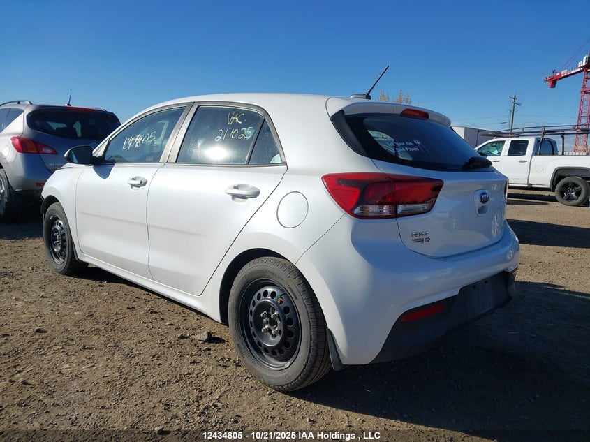 3KPA25ABXJE020499 2018 KIA RIO photo no. 3