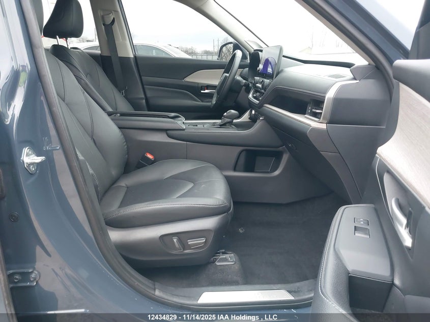 5TDAAAB59RS009404 2024 TOYOTA HIGHLANDER photo no. 5