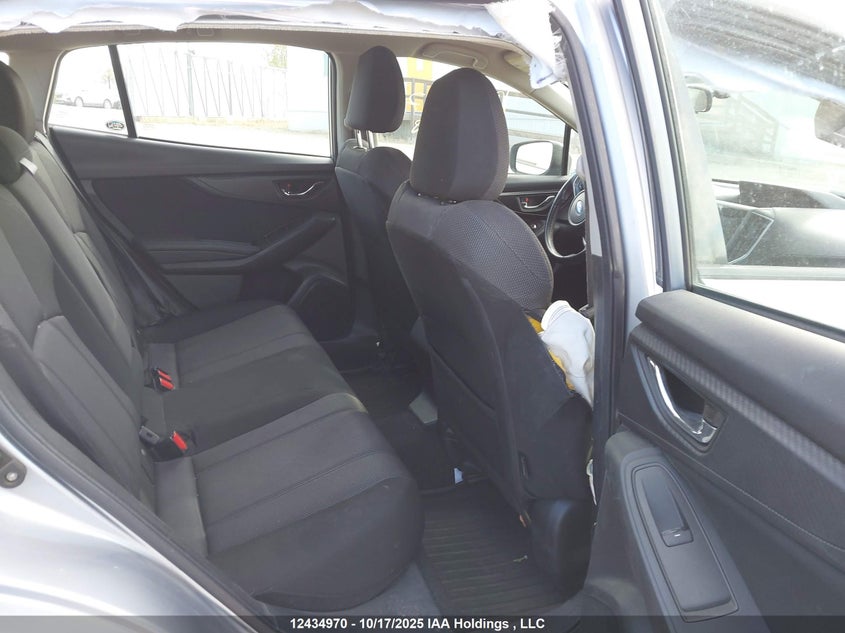 4S3GTAE68H3718933 2017 SUBARU IMPREZA photo no. 8