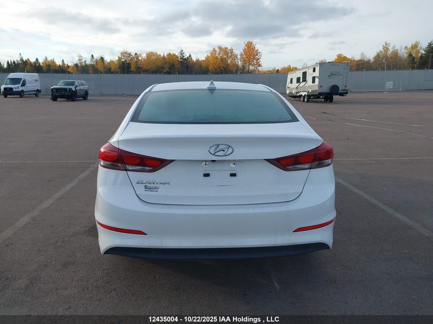 KMHD84LF9JU558761 2018 HYUNDAI ELANTRA photo no. 16