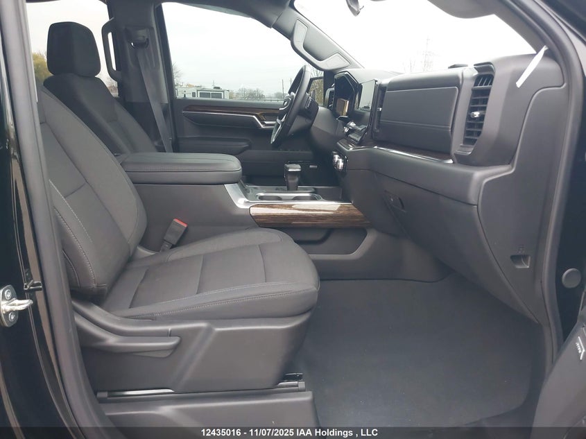 1GTUUCED8RZ237881 2024 GMC SIERRA photo no. 5