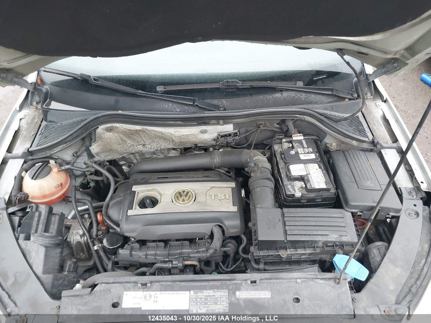 2011 Volkswagen Tiguan 2.0 Tsi Comfortline/2.0 Tsi Highline/2.0 Tsi Trendline VIN: WVGBV7AX3BW528867 Lot: 12435043