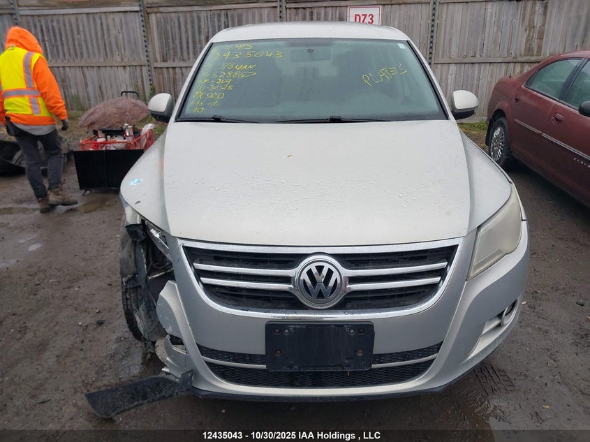 2011 Volkswagen Tiguan 2.0 Tsi Comfortline/2.0 Tsi Highline/2.0 Tsi Trendline VIN: WVGBV7AX3BW528867 Lot: 12435043