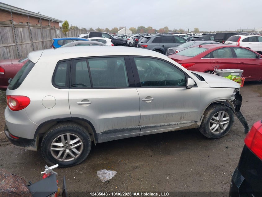 2011 Volkswagen Tiguan 2.0 Tsi Comfortline/2.0 Tsi Highline/2.0 Tsi Trendline VIN: WVGBV7AX3BW528867 Lot: 12435043