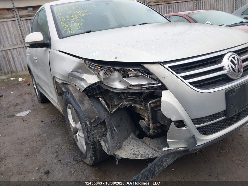 2011 Volkswagen Tiguan 2.0 Tsi Comfortline/2.0 Tsi Highline/2.0 Tsi Trendline VIN: WVGBV7AX3BW528867 Lot: 12435043
