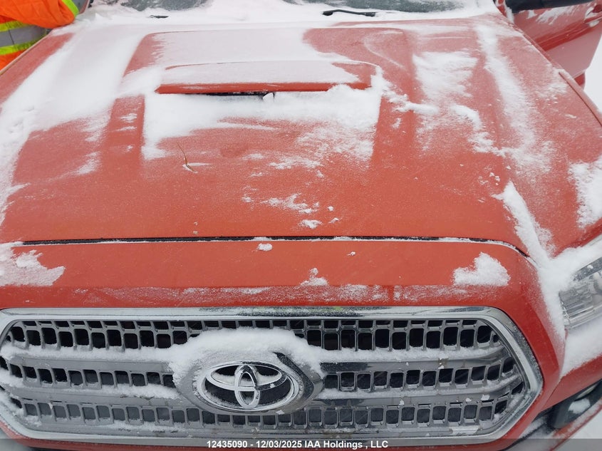 5TFDZ5BN2HX027393 2017 TOYOTA TACOMA photo no. 10
