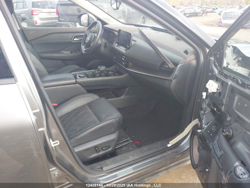 JN8BT3DD6PW315489 2023 NISSAN ROGUE photo no. 5