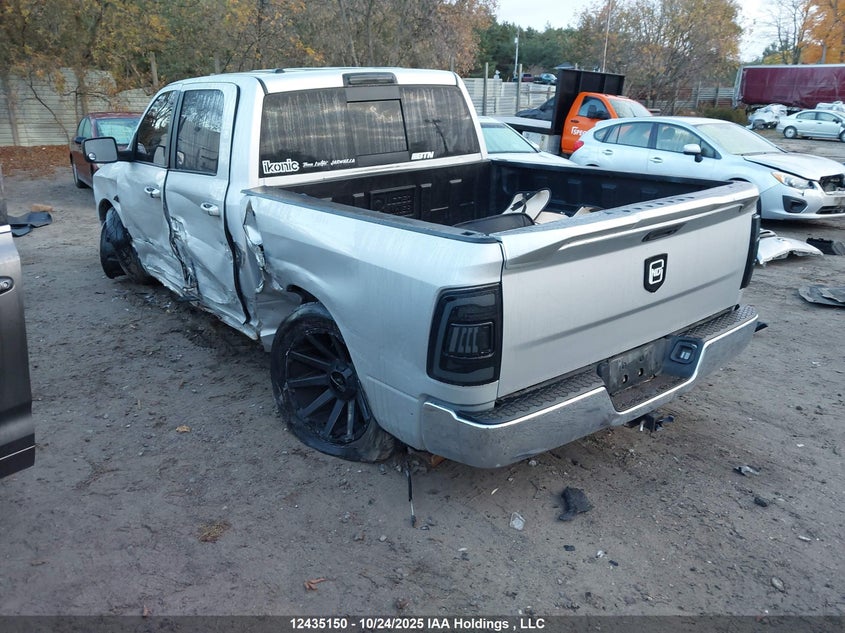 1C6RR7LTXHS563883 2017 RAM 1500 photo no. 3