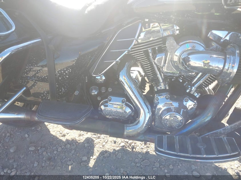 2010 Harley-Davidson Flhtcu VIN: 5HD1FC4A1AB637547 Lot: 12435205