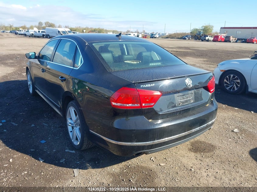 Vin: 1vwcm7a33fc053718, lot: 2817944, volkswagen passat sel 20153
