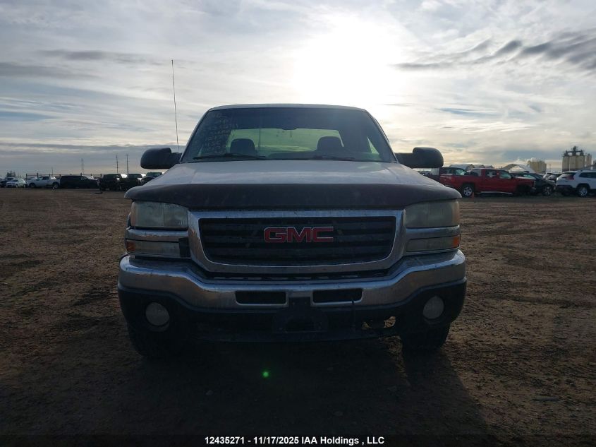 2003 GMC Sierra 2500 Sl/Sle/Slt VIN: 1GTGK29UX3Z127834 Lot: 12435271