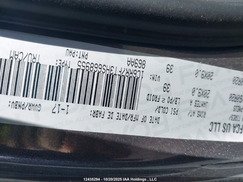 1C6RR7FT3HS668955 2017 RAM 1500 photo no. 9