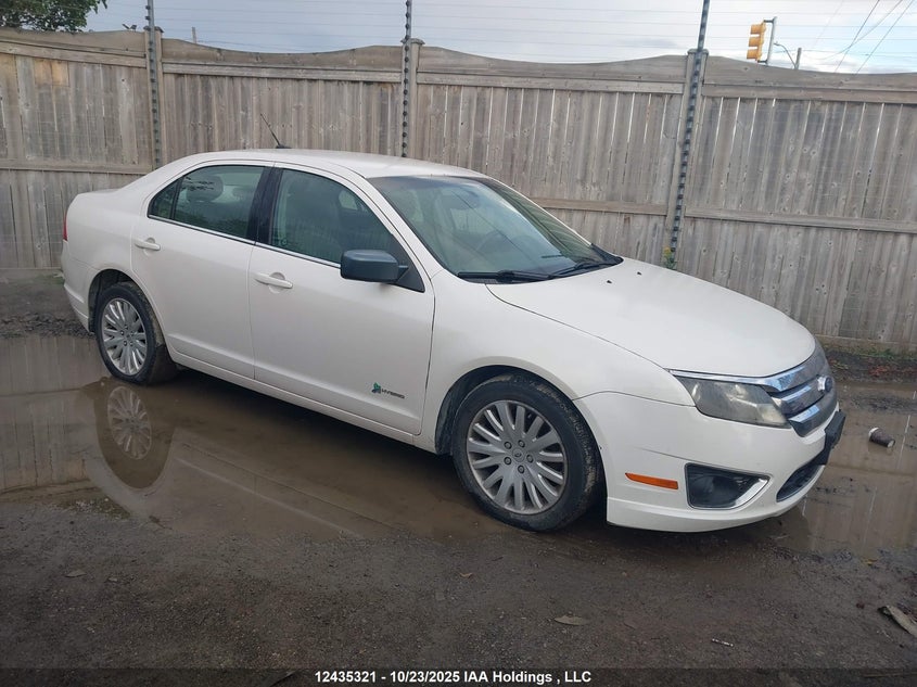 FORD FUSION HYBRID