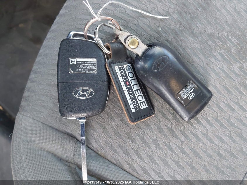 5XYZT3LB8FG232894 2015 HYUNDAI SANTA FE photo no. 11