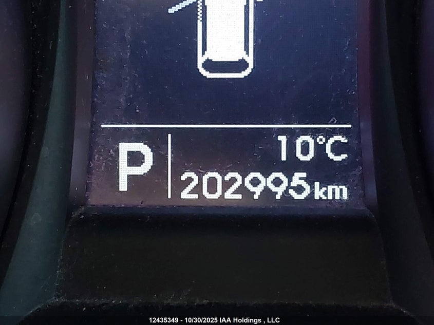 5XYZT3LB8FG232894 2015 HYUNDAI SANTA FE photo no. 16