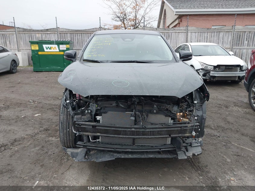7MUCAAAG0PV042998 2023 TOYOTA COROLLA CROSS photo no. 13