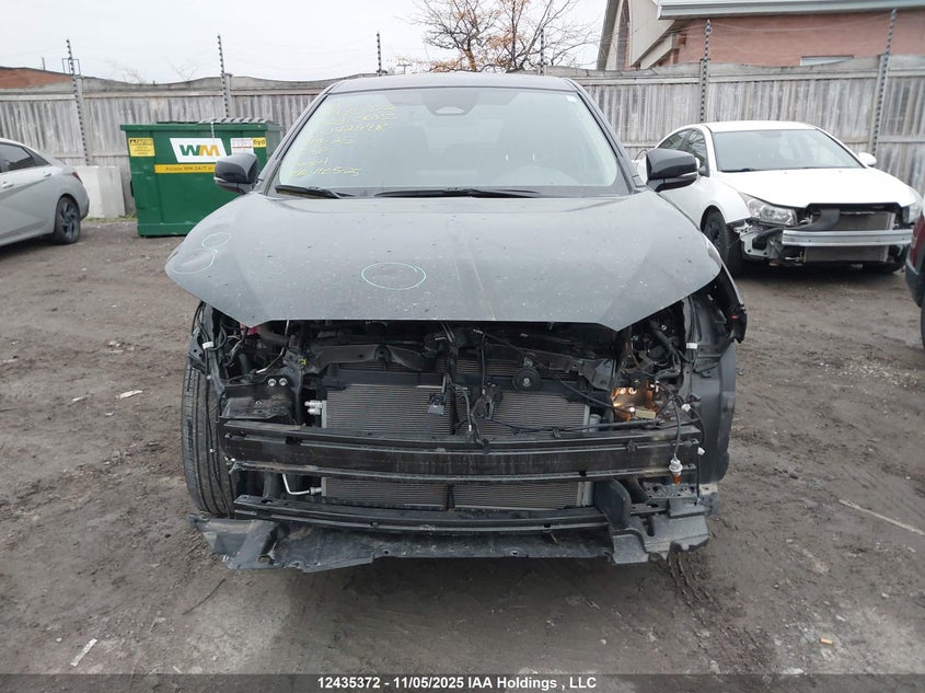 7MUCAAAG0PV042998 2023 TOYOTA COROLLA CROSS photo no. 6
