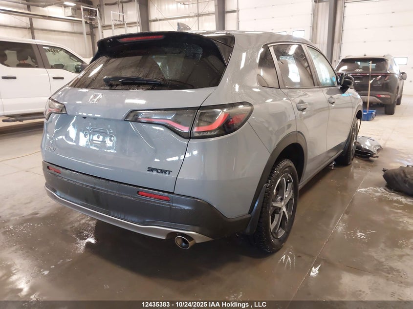3CZRZ2H5XPM104988 2023 HONDA HR-V photo no. 4
