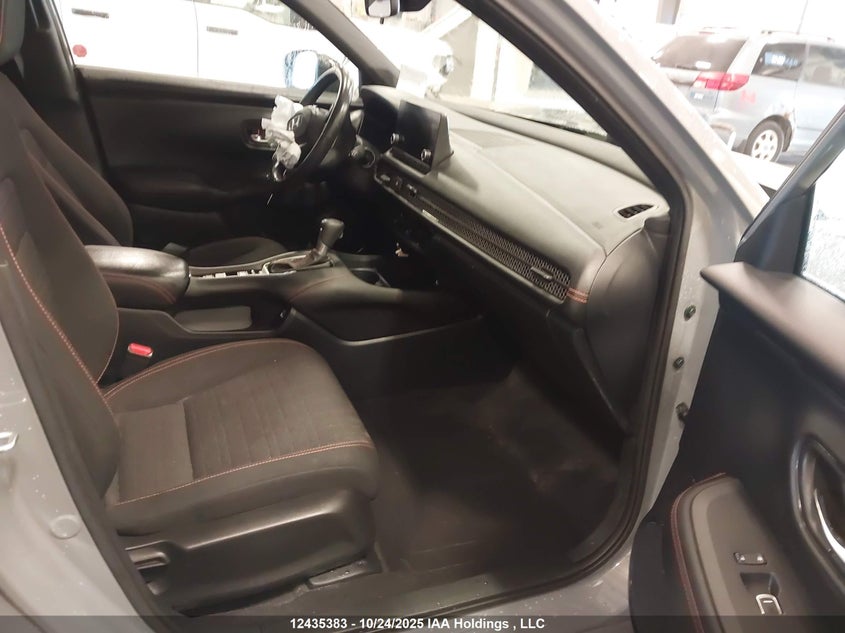 3CZRZ2H5XPM104988 2023 HONDA HR-V photo no. 5