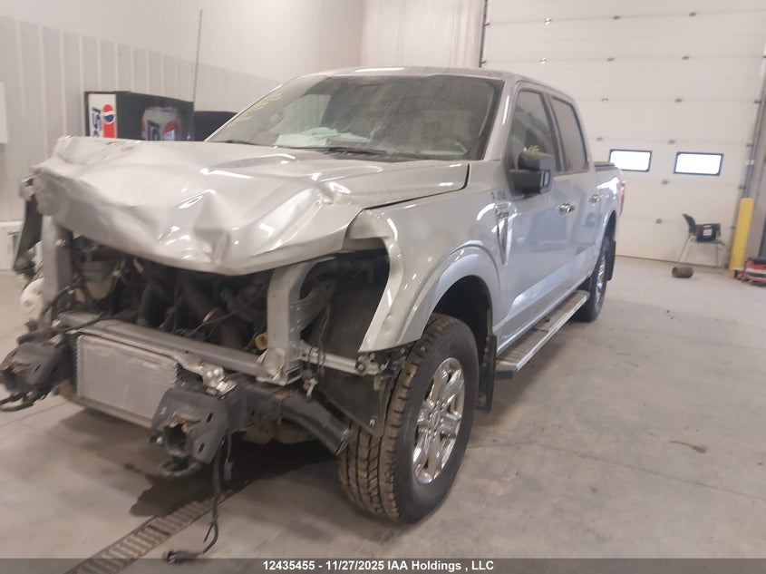 1FTFW1E87NFC44519 2022 FORD F-150 photo no. 2