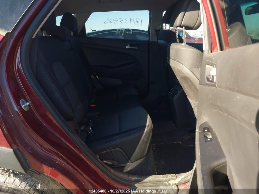 KM8J3CA22GU081627 2016 HYUNDAI TUCSON photo no. 8