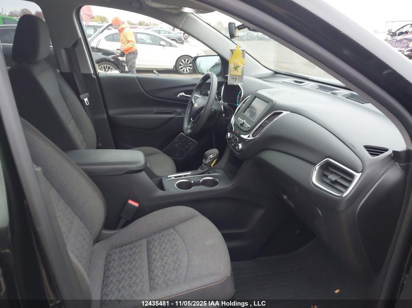 2GNAXKEV1N6118001 2022 CHEVROLET EQUINOX photo no. 5