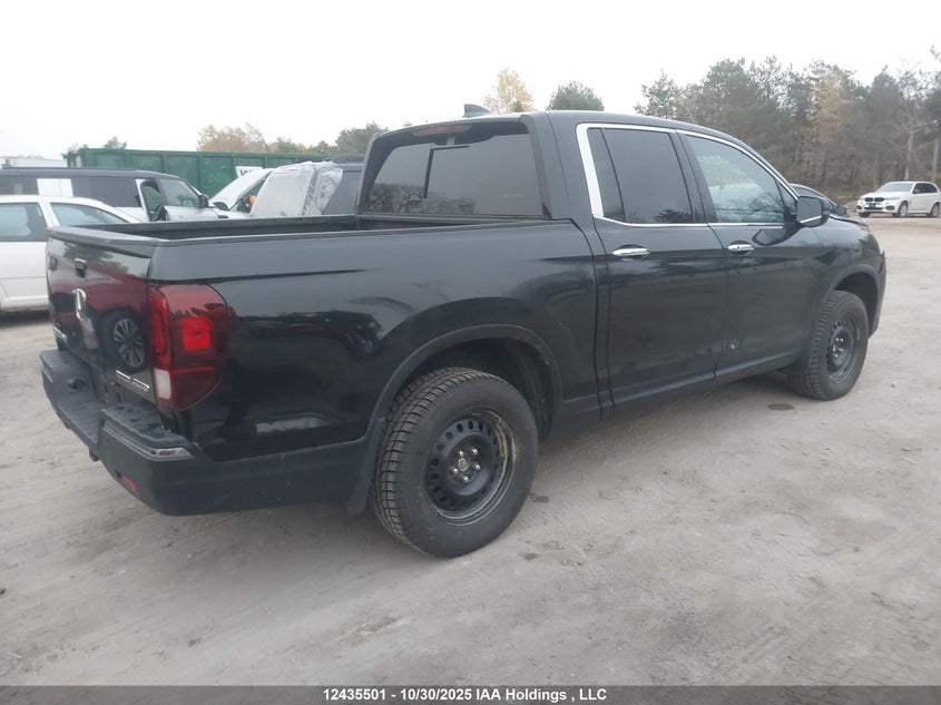 5FPYK3F73HB503335 2017 HONDA RIDGELINE photo no. 4