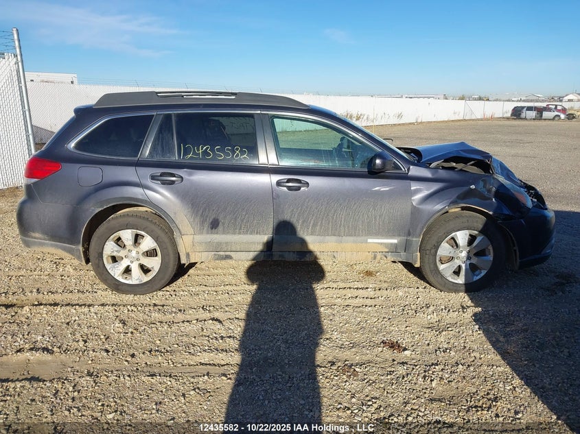 4S4BRJKCXA2383913 2010 SUBARU OUTBACK photo no. 13