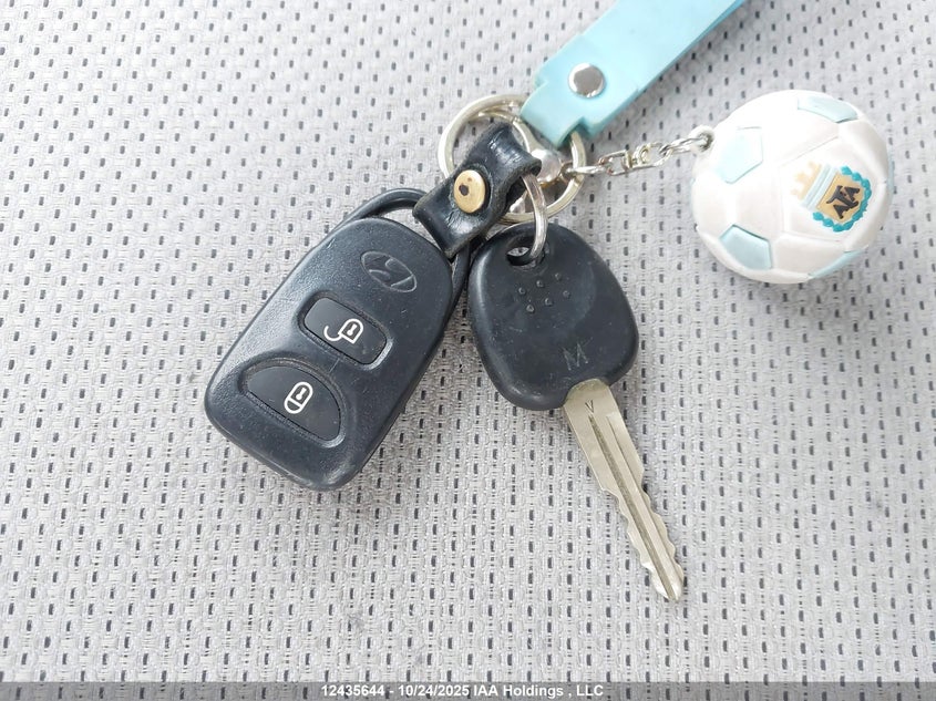 KMHCN45C19U319370 2009 HYUNDAI ACCENT photo no. 11