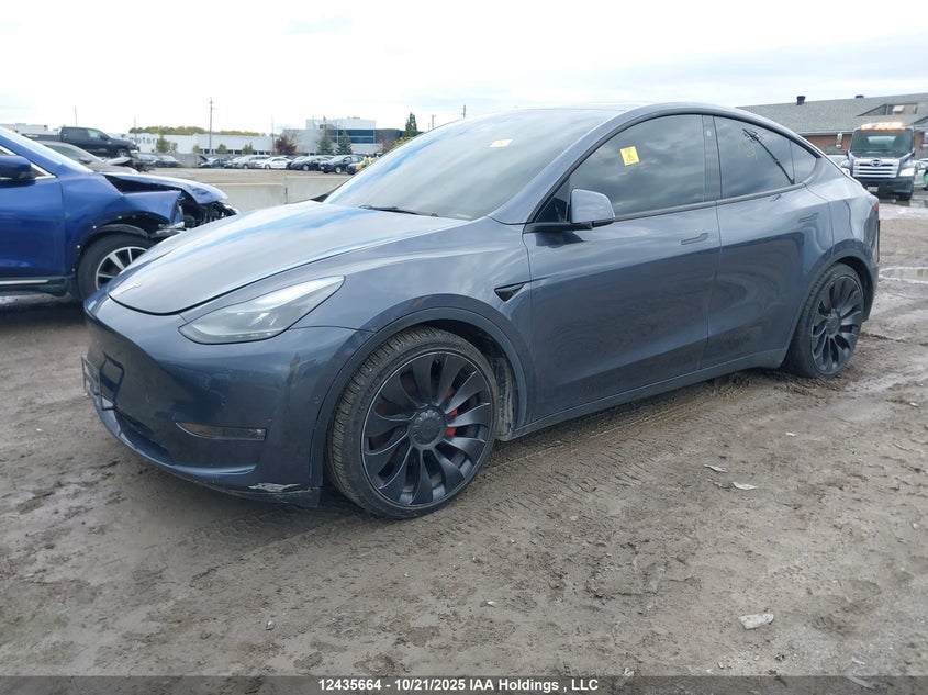 7SAYGDEF7NF524146 2022 TESLA MODEL Y photo no. 2