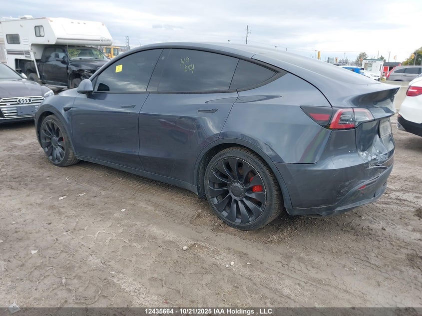 7SAYGDEF7NF524146 2022 TESLA MODEL Y photo no. 3