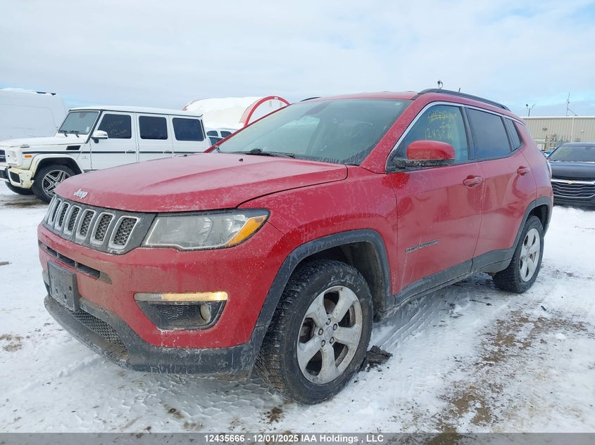 3C4NJDBB7JT145761 2018 JEEP COMPASS photo no. 2