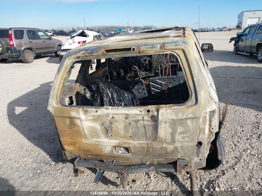 2010 Ford Escape Limited VIN: 1FMCU9EG5AKB49663 Lot: 12435690