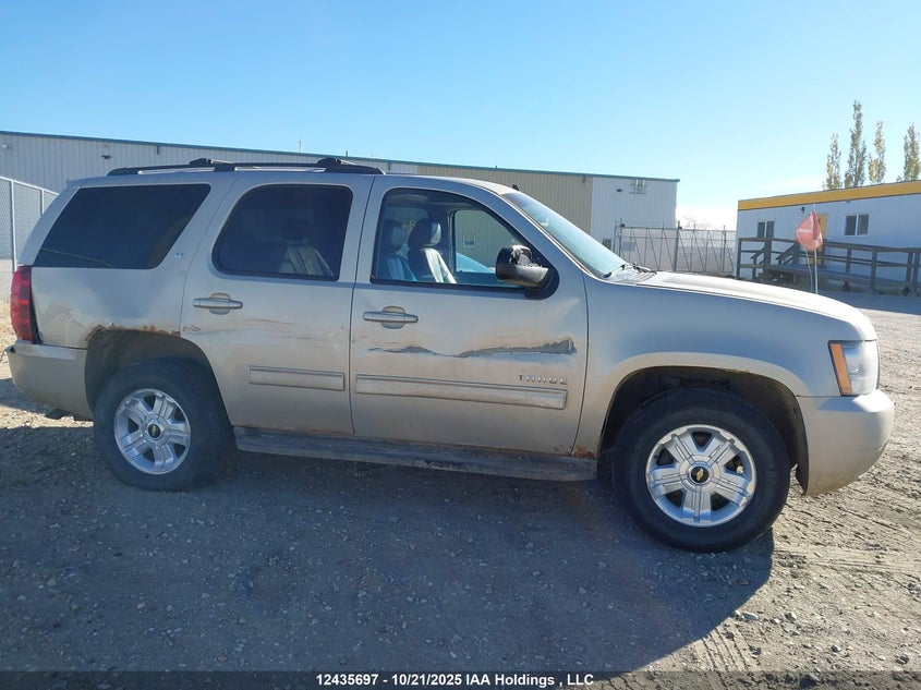 1GNUKBE0XAR151366 2010 CHEVROLET TAHOE photo no. 13