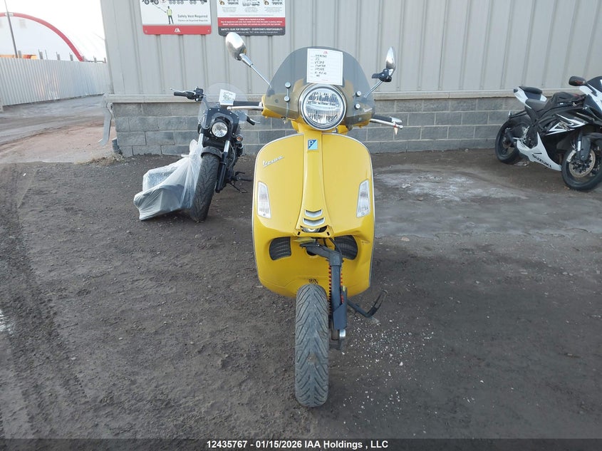 2022 VESPA GTS BIKE N/A