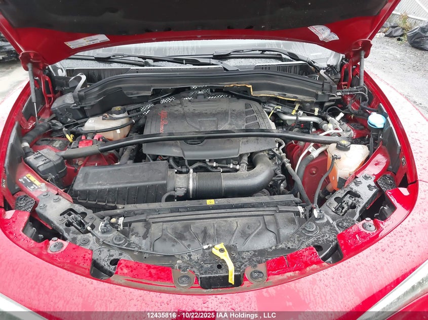 ZASFAKPN4J7C28541 2018 ALFA ROMEO STELVIO photo no. 10