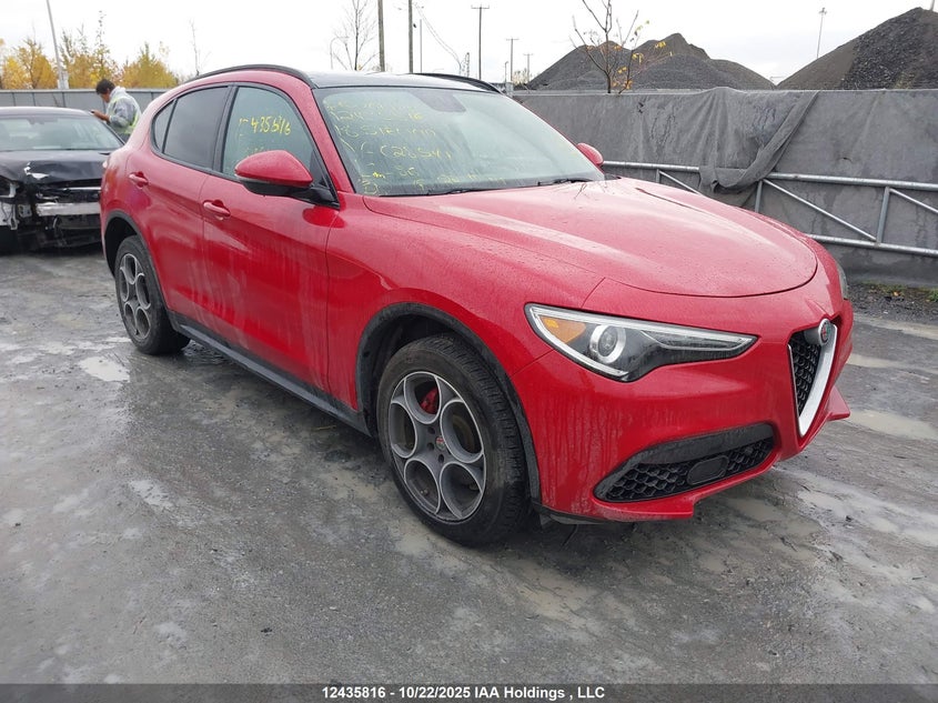 ZASFAKPN4J7C28541 2018 Alfa Romeo Stelvio Sport auction photo 1