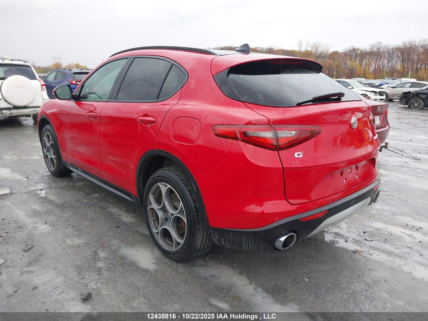 ZASFAKPN4J7C28541 2018 ALFA ROMEO STELVIO photo no. 3