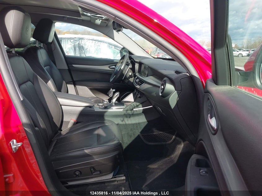 ZASFAKPN4J7C28541 2018 ALFA ROMEO STELVIO photo no. 5