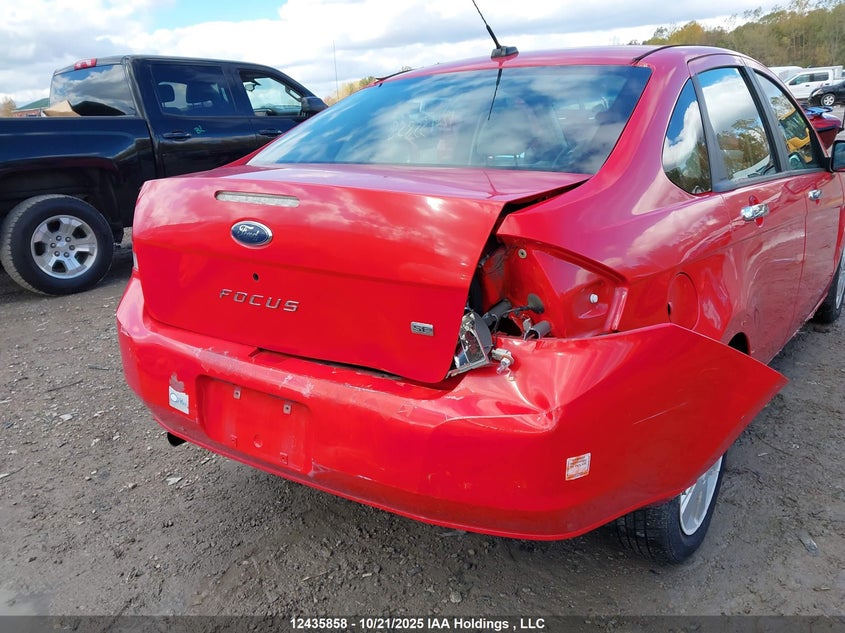 2008 Ford Focus S/Se VIN: 1FAHP34N48W202439 Lot: 12435858