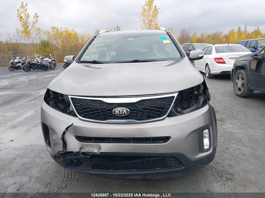 5XYKT3A69EG452227 2014 KIA SORENTO photo no. 13