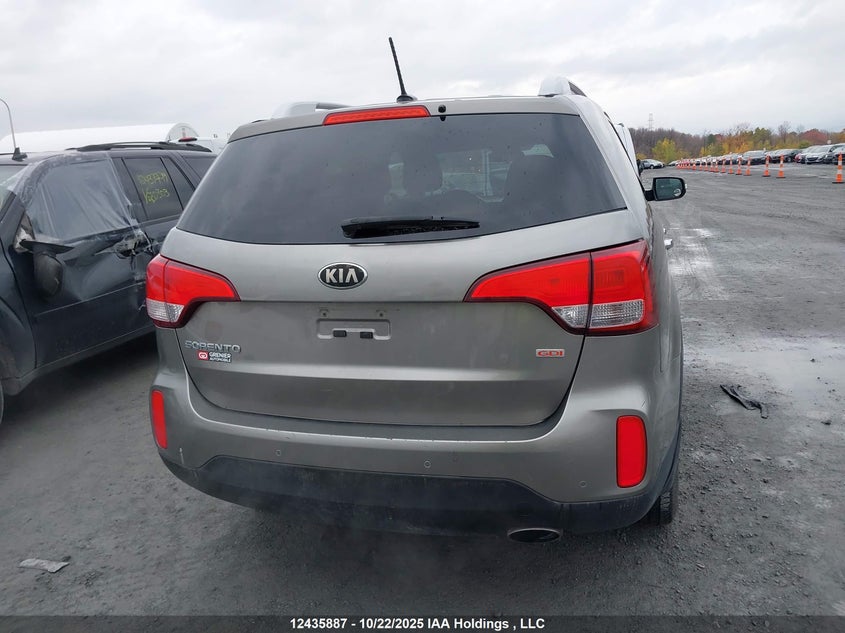 5XYKT3A69EG452227 2014 KIA SORENTO photo no. 17
