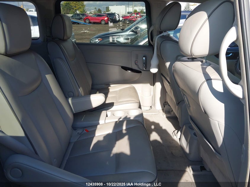 JN8AE2KP7B9010166 2011 NISSAN QUEST photo no. 8