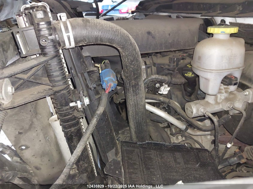 3C6RR7KG3NG375925 2022 RAM 1500 photo no. 10