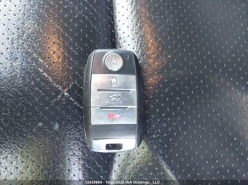 5XYKTDA78EG511637 2014 KIA SORENTO photo no. 11