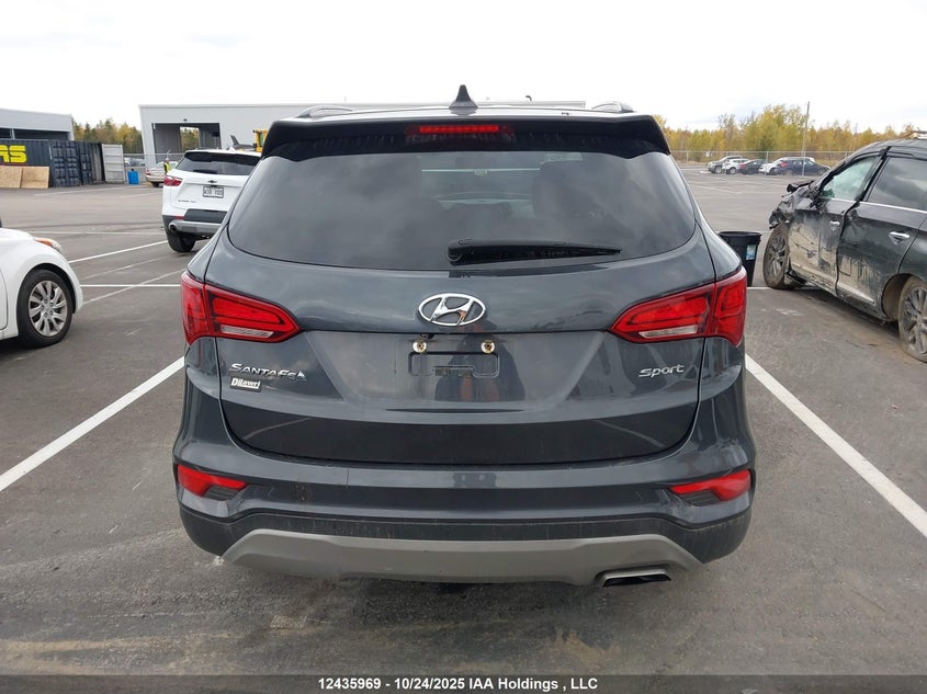 2017 Hyundai Santa Fe Sport 2.4 Base VIN: 5XYZT3LB3HG479081 Lot: 12435969