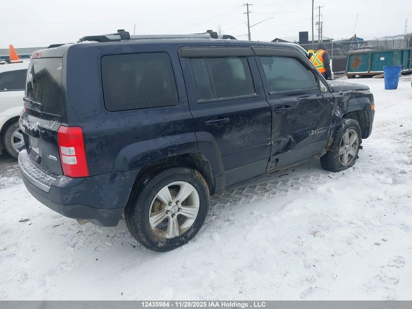 1J4NF4GB5BD108994 2011 JEEP LIBERTY (PATRIOT) photo no. 4